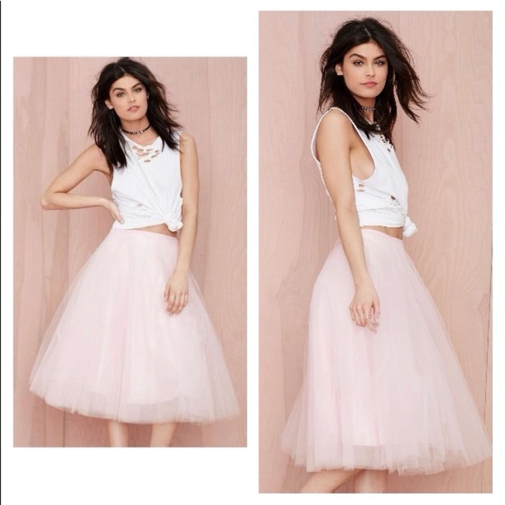34. Wheels & Dollbaby Tulle Ballet Skirt